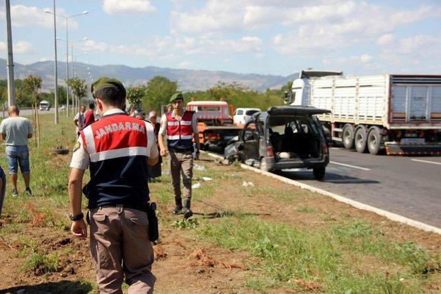 Samsun’da Feci Kaza: 2 Ölü, 5 Yaralı