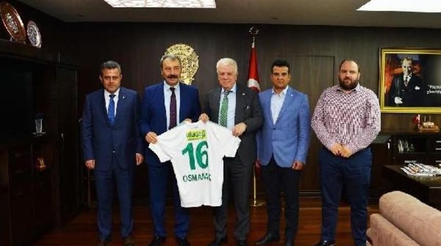 Bursaspor Y&ouml;netiminden Emniyet M&uuml;d&uuml;r&uuml; Osman Ak'a Ziyaret