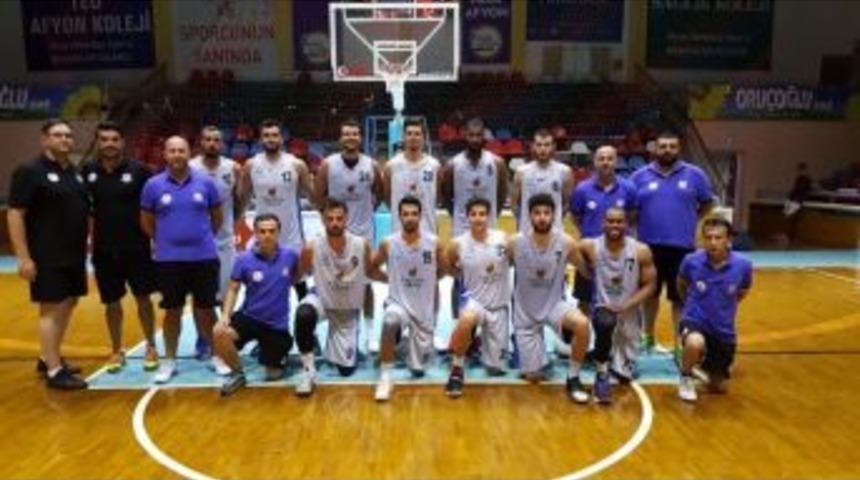 Yalova Group Belediyespor Akhisar&rsquo;a Gitti