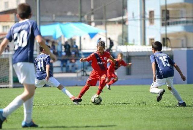 Bursa Yıldırım’Da Futbol Şöleni Başladı