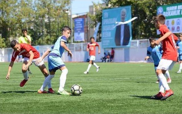 Bursa Yıldırım’Da Futbol Şöleni Başladı