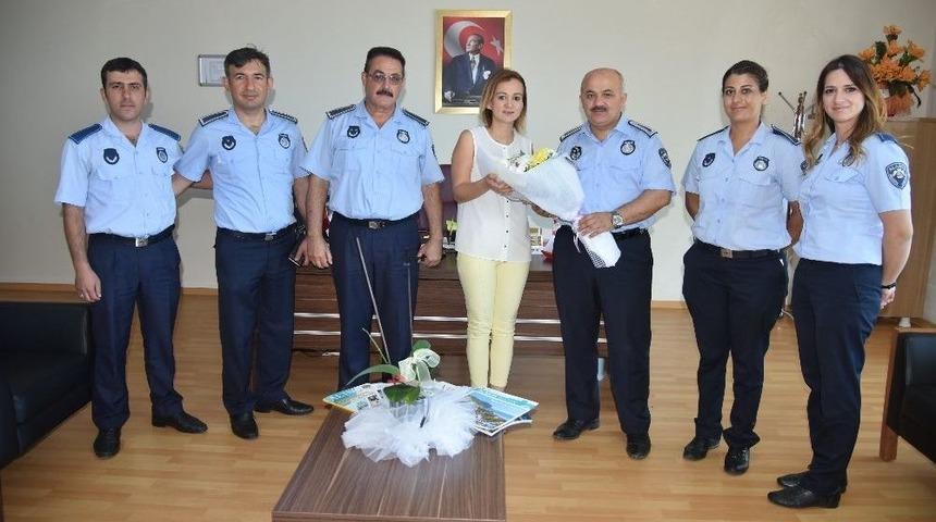 Zabıtalar Huzurevi Sakinlerini Unutmadı