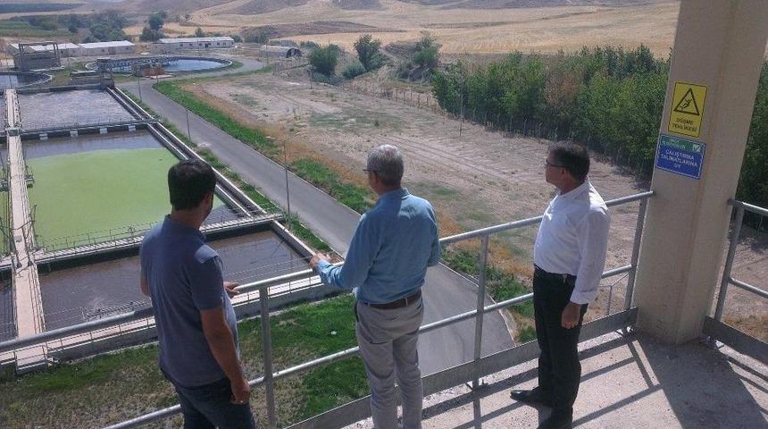 &Ccedil;evre Ve Şehircilik M&uuml;d&uuml;r&uuml; Kandemir Atıksu Arıtma Tesisini İnceledi