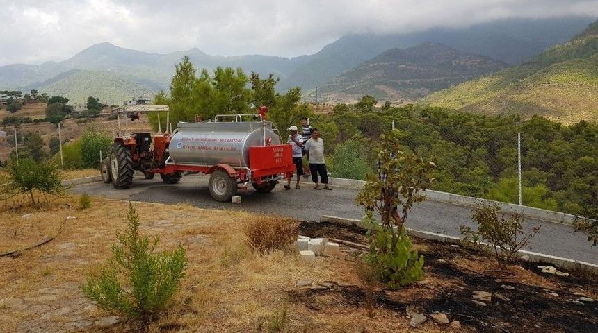 G&ouml;n&uuml;ll&uuml; İtfaiyeciler &Ccedil;alışmaya Başladı