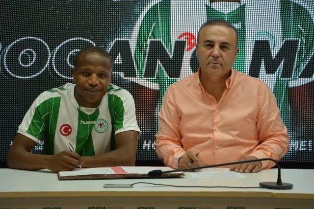 Atiker Konyaspor, Lebogang Manyama Ile 3 Yıllık Sözleşme Imzaladı