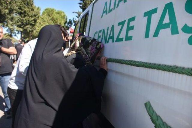 Bakan &Ouml;zl&uuml;: Somun Ve Cıvata Birbirine Uymuyor (2) 3