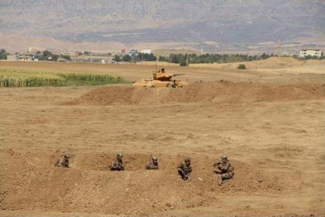 Habur’Daki Tatbikatta Temsili Düşman Mevzileri Böyle Ele Geçirildi