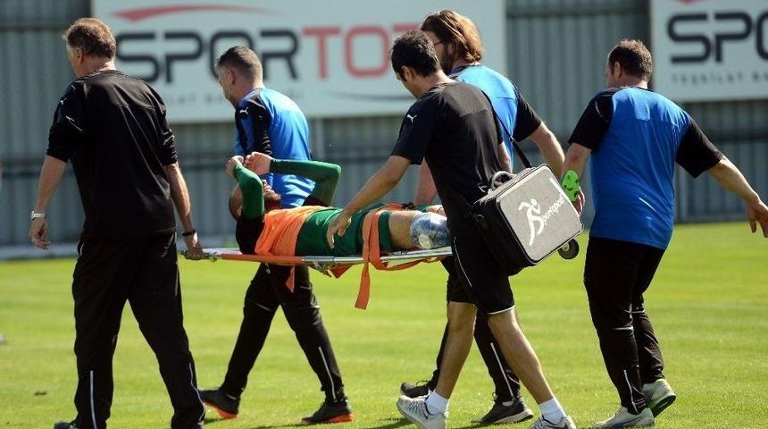 Bursaspor&rsquo;da Badu&rsquo;nun Ardından İkinci Sakatlık Şoku