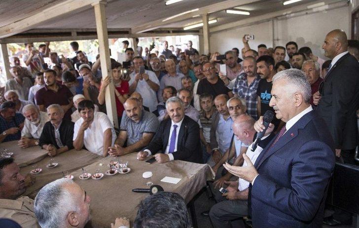 Başbakan Yıldırım: "ülkesini Milletini Cümle Aleme Şikayet Eden Siyasetçiler Var" G4