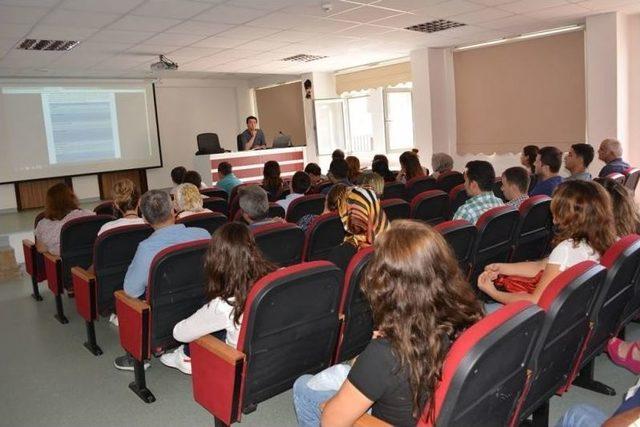 Osmaneli’de Öğretim Programları Tanıtım Seminerleri