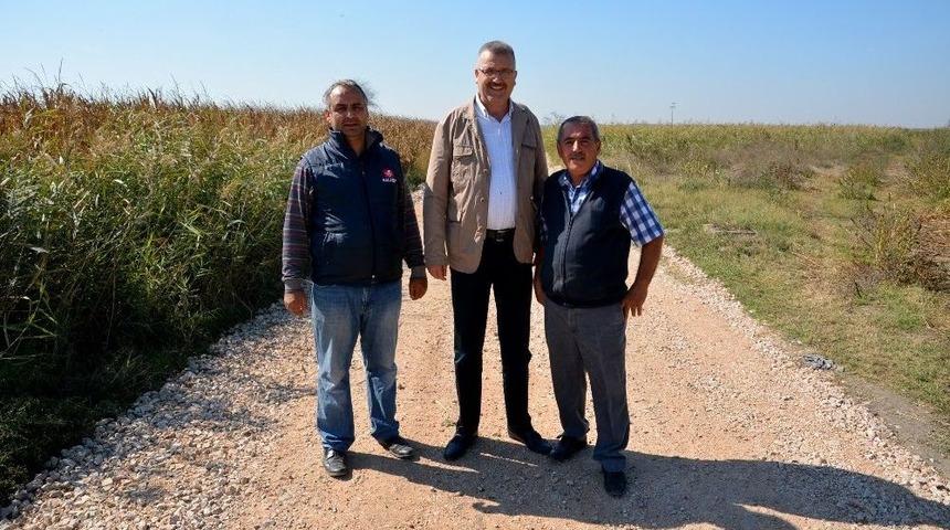 Belediyen &Ccedil;ift&ccedil;ilere Yol Desteği