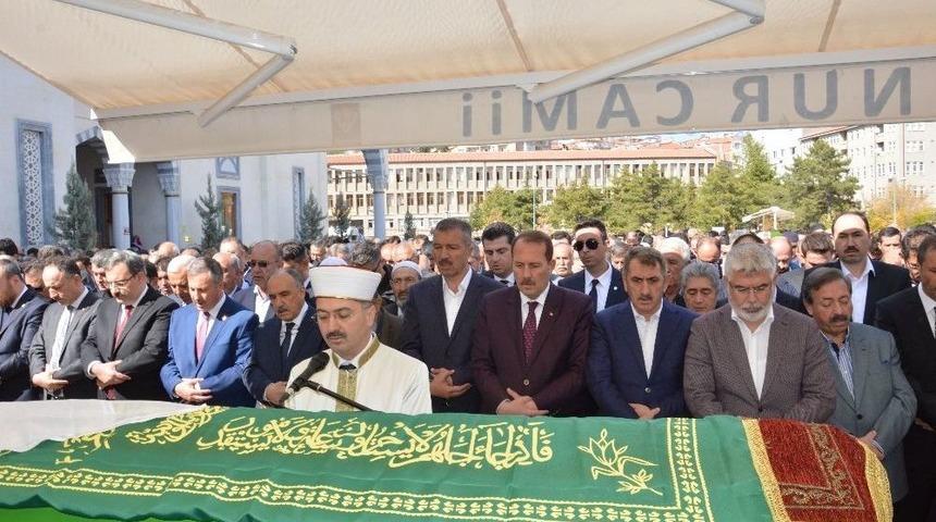 Milletvekili &Ouml;zt&uuml;rk&rsquo;&uuml;n Acı G&uuml;n&uuml;