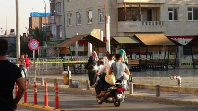 Kilis'te Meydana Bırakılan Çanta Paniğe Yol Açtı