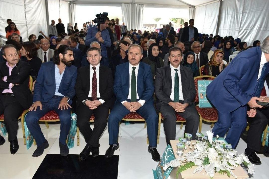 Ataşehir Kitap Şenliği Başladı