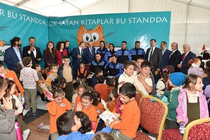 Ataşehir Kitap Şenliği Başladı G4