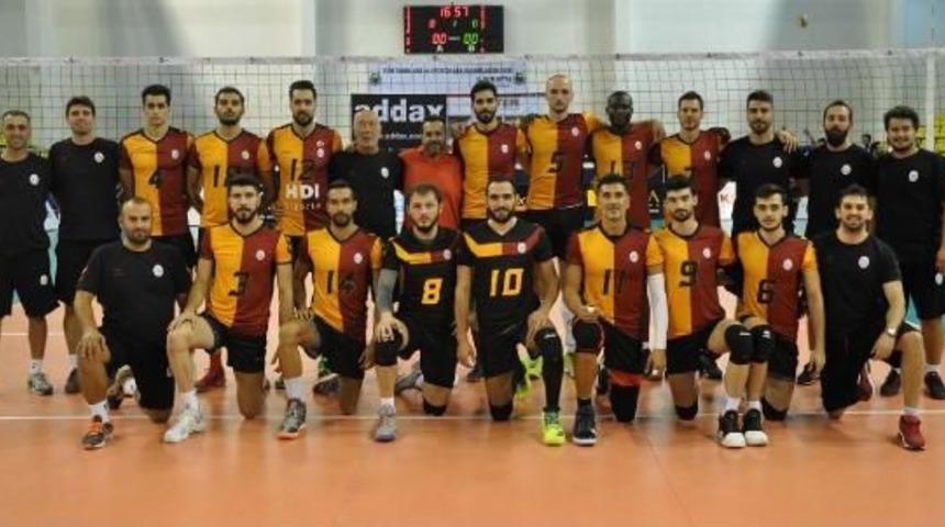 İstanbul B&uuml;y&uuml;kşehir Belediyespor-Galatasaray: 2-3 (İneg&ouml;l Mobilya Cup)