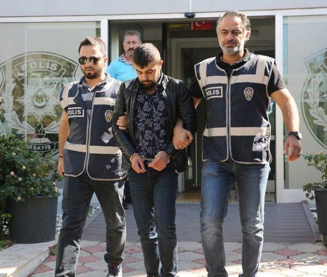 ’papağan’ Şebekesi Üyesi 3 Kişi Tutuklandı