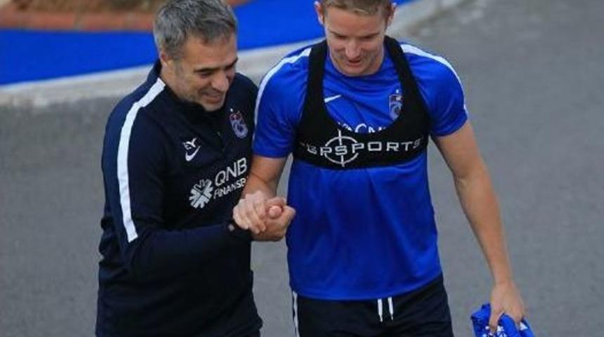 Trabzonspor&rsquo;Un Yeni Transferi Hubocan Takımla Ilk Antrenmanına &Ccedil;ıktı