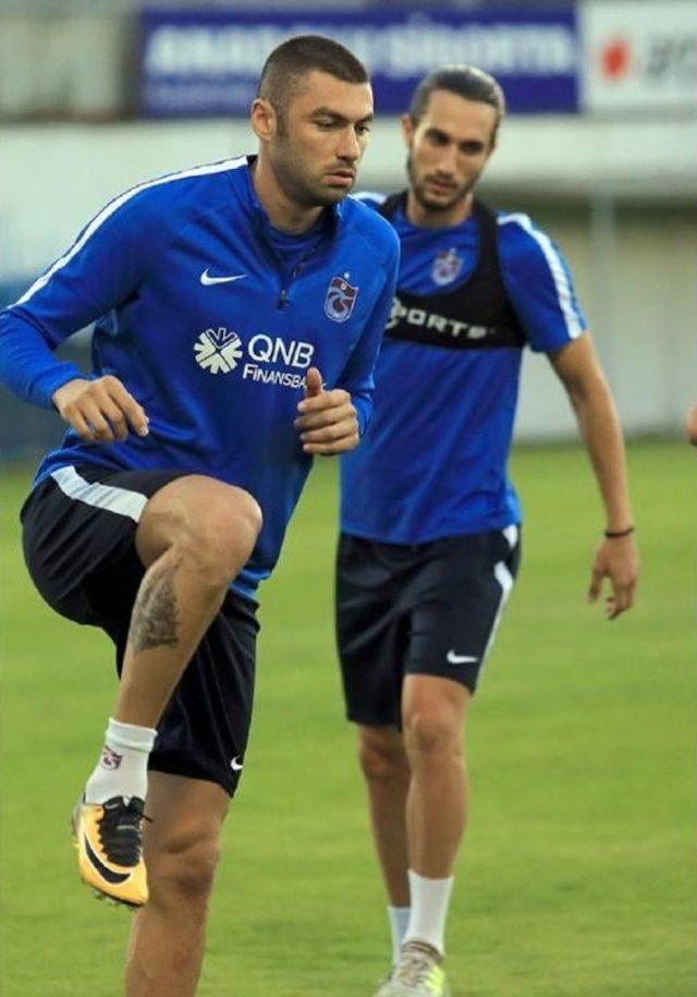 Trabzonspor&rsquo;Un Yeni Transferi Hubocan Takımla Ilk Antrenmanına &Ccedil;ıktı 3