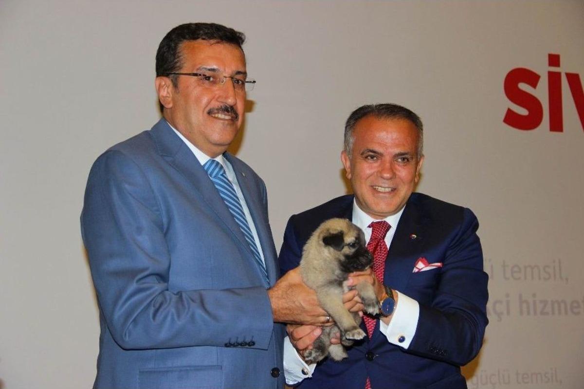 Milli Eğitim Bakanı Yılmaz: "atat&uuml;rk&ccedil;&uuml;l&uuml;k &Uuml;zerinden Milleti Kutuplaştırıyorlar"