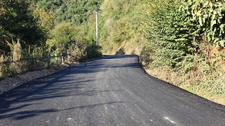 Sıcak Asfalt Serim İşlemleri S&uuml;r&uuml;yor