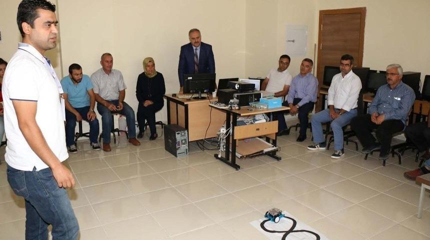 Sivas&rsquo;ta &Uuml;st&uuml;n Zekalı &Ouml;ğrenciler Geleceğe Hazırlanacak