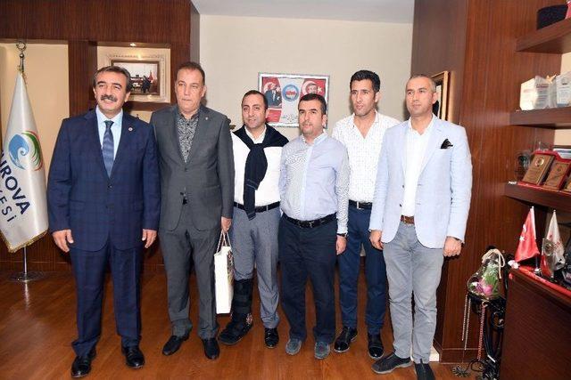 Çetin’den Demirspor’a Yardım