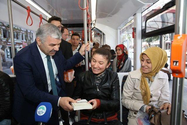 Başkan Çelik’ten Kitap Fuarına Özel Davet