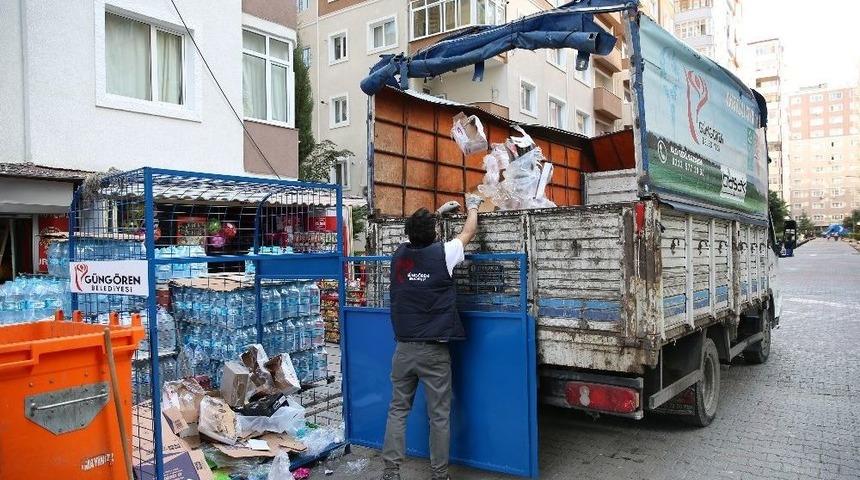 G&uuml;ng&ouml;ren Belediyesi Geri D&ouml;n&uuml;ş&uuml;m Hizmetini Vatandaşın Ayağına G&ouml;t&uuml;r&uuml;yor