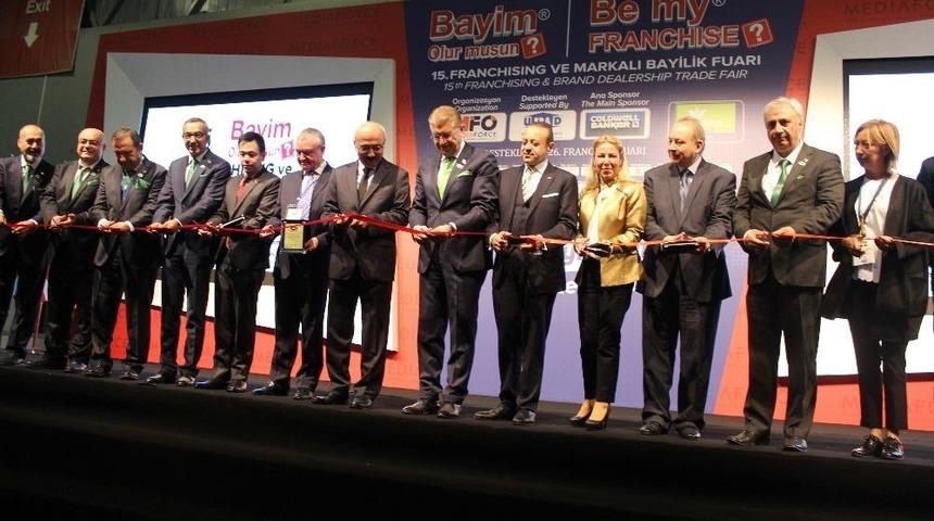 D&uuml;nya Franchise Sekt&ouml;r&uuml;n&uuml;n Kalbi İstanbul&rsquo;da Atıyor