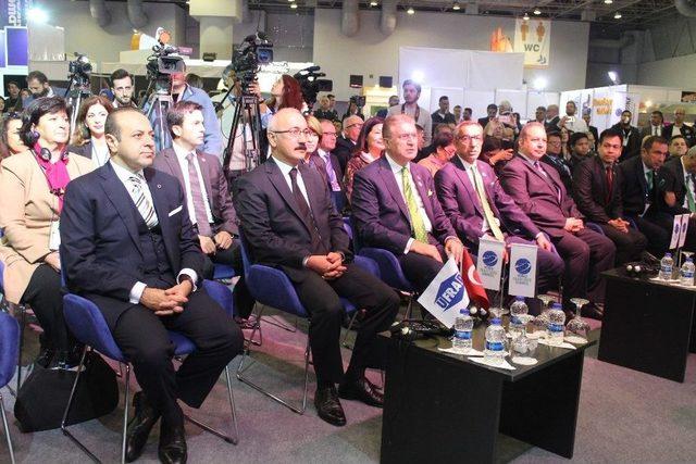 D&uuml;nya Franchise Sekt&ouml;r&uuml;n&uuml;n Kalbi İstanbul&rsquo;da Atıyor 1