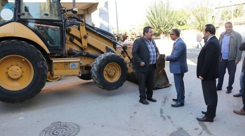 Bozulan Yollarda Onarım &Ccedil;alışması Devam Ediyor