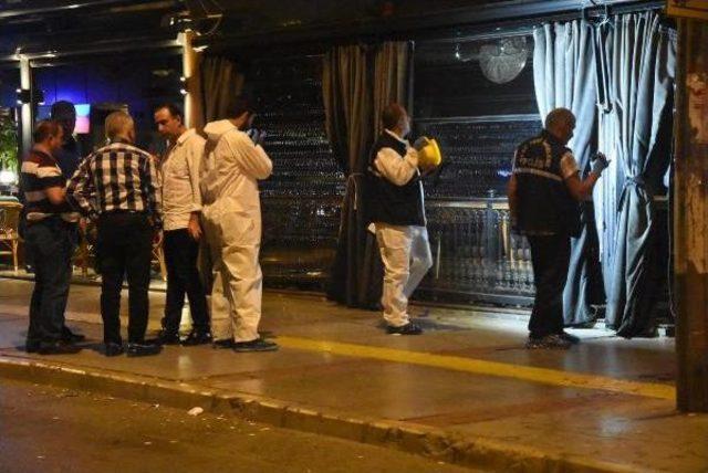 İzmir'de Gece Kulübüne Silahlı Saldırı: 1 Ölü, 2 Yaralı