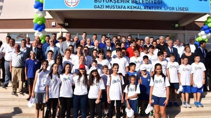 &Ccedil;orlu Spor Lisesi Milli Eğitime Devredildi