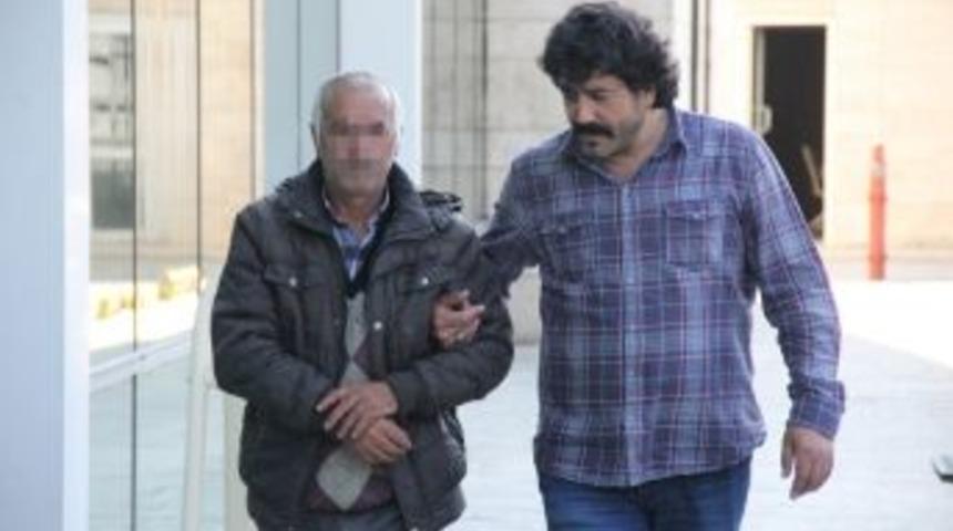 Aracında Esrar Ele Ge&ccedil;en Şahıs Tutuklandı