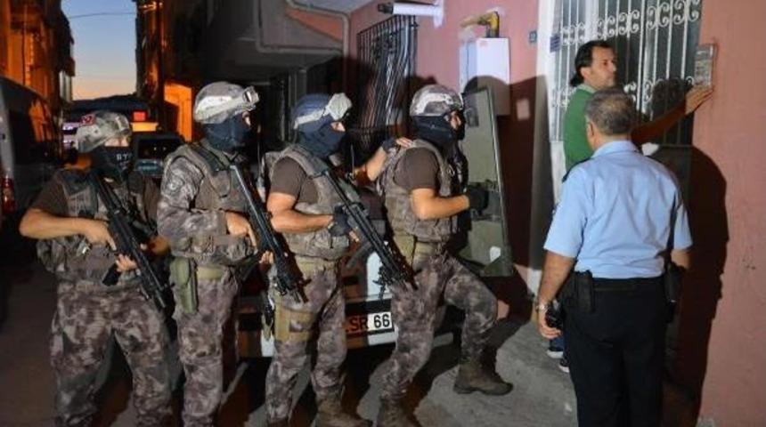 Bursa'da &Ouml;zel Harekatlı Şafak Operasyonu: 7 G&ouml;zaltı