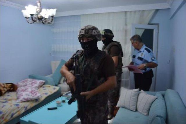 Bursa da &Ouml;zel Harekatlı Şafak Operasyonu: 7 G&ouml;zaltı 1