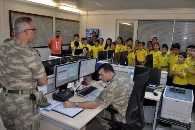 Osmaniye'de Öğrencilere 'jandarma' Tanıtıldı