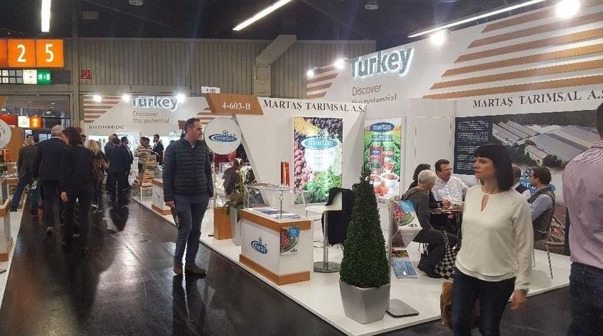 İhracat&ccedil;ılar 2018&rsquo;de D&uuml;nyanın Etrafında D&ouml;rt Tur Atacak