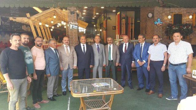 Kaymakam Candan&rsquo;a Veda Yemeği 1