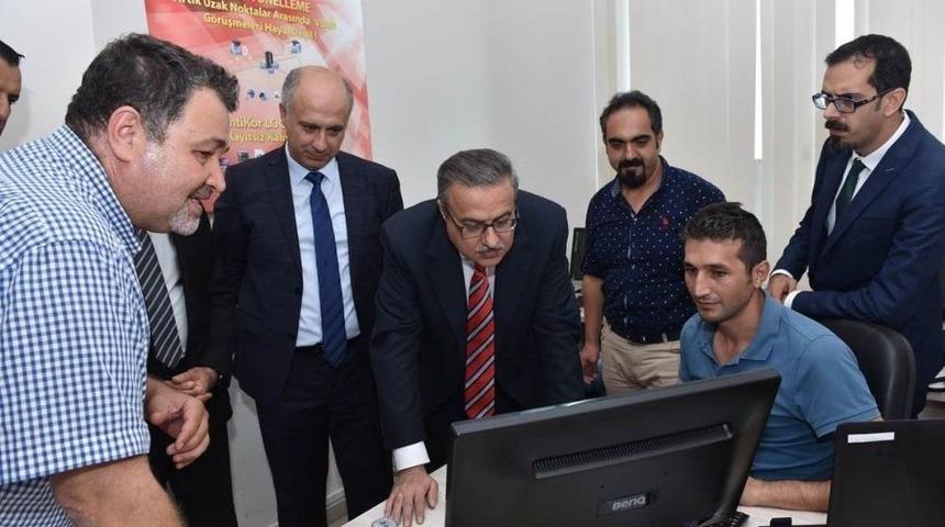 Teknopark Y&ouml;netim Kurulu Toplantısı, Vali Su Başkanlığında Yapıldı