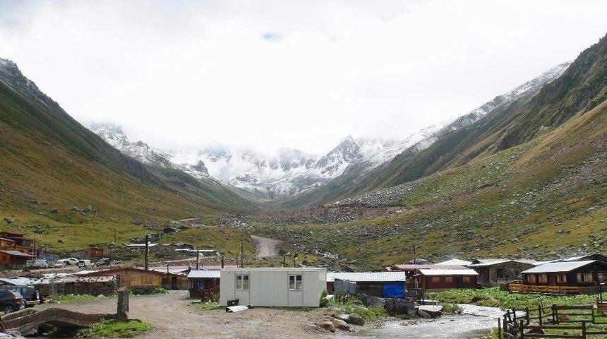 Ka&ccedil;kar Dağı&rsquo;na İlk Kar D&uuml;şt&uuml;