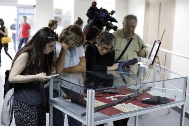 Sunay Akın: "izmir in Dağlarında Açan Çiçekler Ay Yıldızlı Bayraklarımızdı" 1