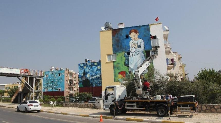 Toroslar&rsquo;da Duvarlar Tuval Oldu