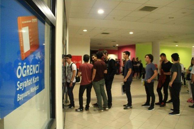 Yeni &Ouml;ğrencilerin Ulaşım Kartları Hazır 1
