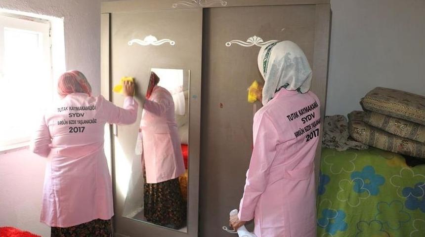 Tutak’ta ‘bir Gün Bizde Yaşlanacağız’ Projesi