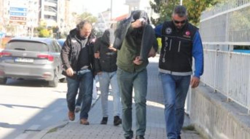 Uyuşturucu Operasyonunda 2 G&ouml;zaltı
