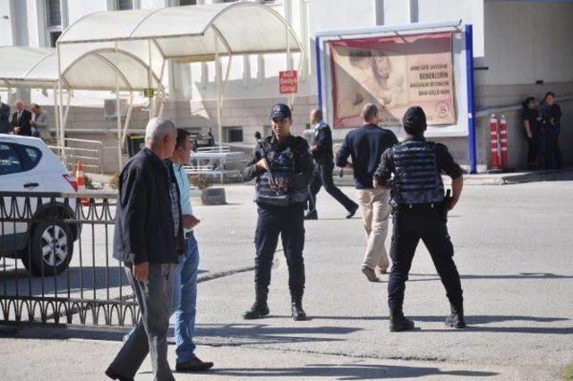 Kız Kaçırma Kavgası: 2 Sivil Öldü, 1 Polis Şehit, 1 Polis Ve Öğrenci Yaralı (5) - Yeniden