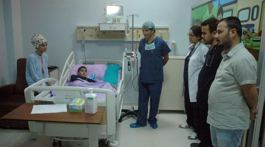 Elektrik Akımına Kapılan &Ccedil;ocuk Yeniden Hayata Tutundu