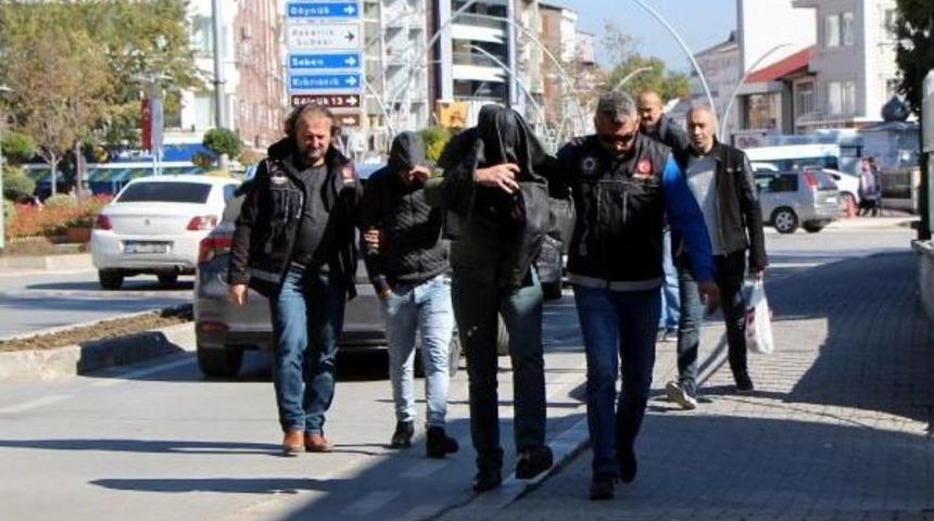 Bolu'da Uyuşturucu Operasyonu: 2 G&ouml;zaltı